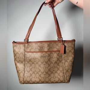 Coach Brown Women's Bag